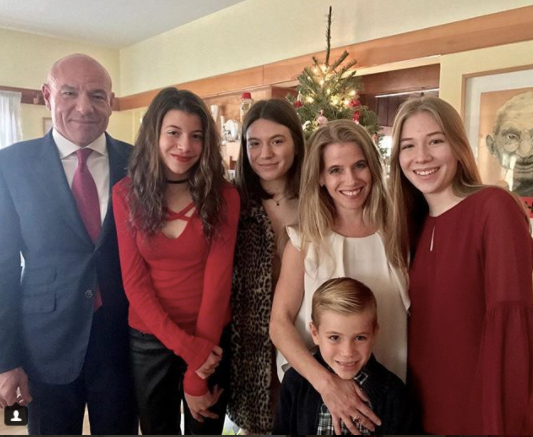 <p><em><strong>Christmas with the D'Annunzio family </strong></em>- <em><strong>Cris, Lulu, Sofia, Goldie, Frankie and Lil’ Vinny</strong></em></p>