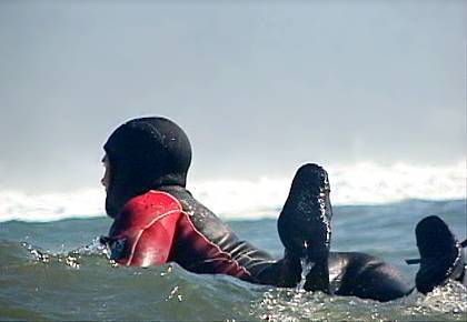 <p>Kelly Slater paddling out at Maverick’s.</p>