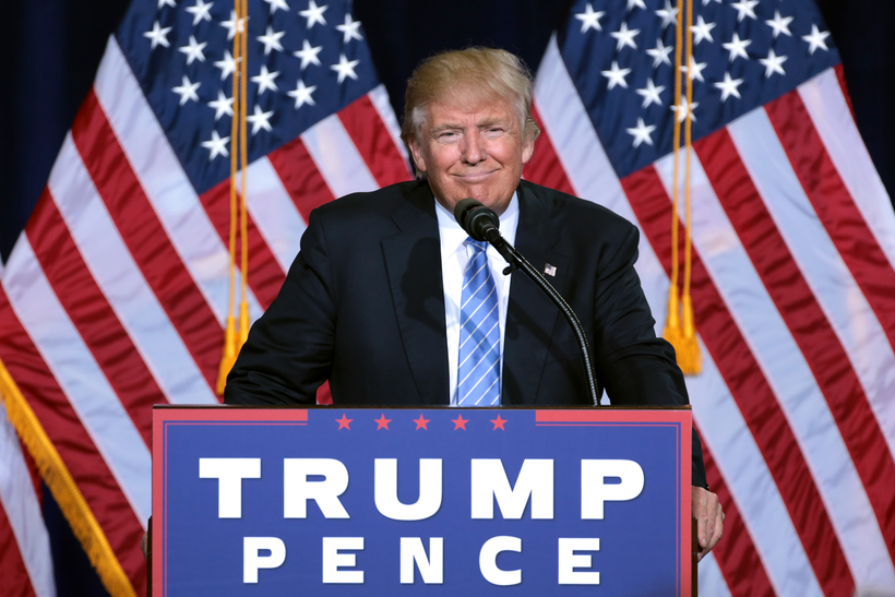Photo of Trump (<a rel="nofollow" href="https://upload.wikimedia.org/wikipedia/commons/6/6d/Donald_Trump_by_Gage_Skidmore_12.