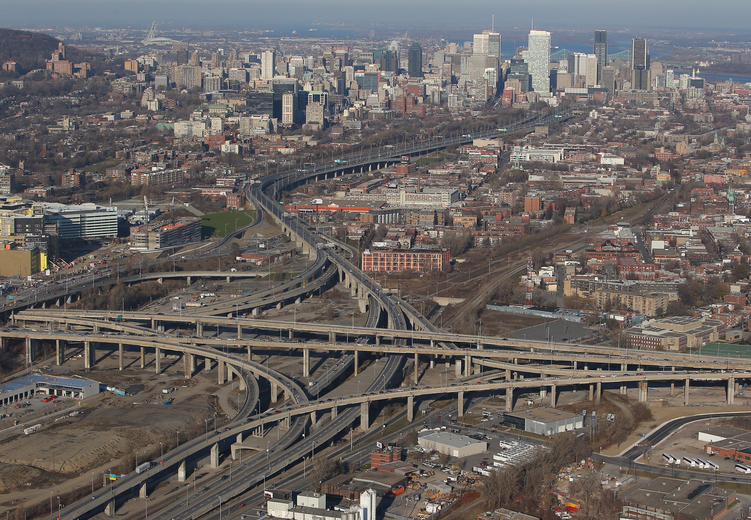 Montréal will have to revise how it builds its neighborhoods and its city to reduce the cost of mobilit