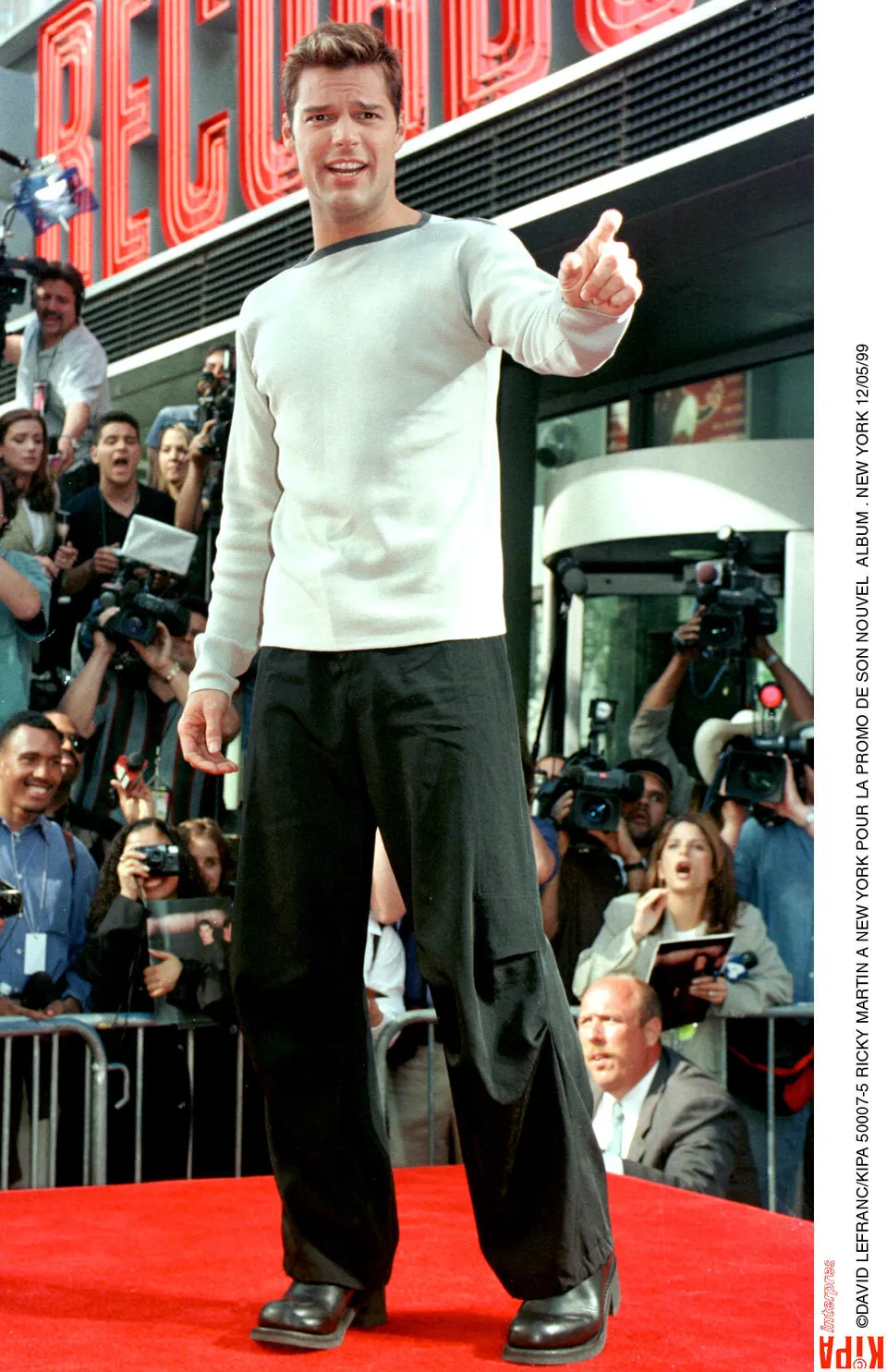 Ricky Martin's Style Evolution, From Menudo To Mullets And Beyond |  HuffPost Life