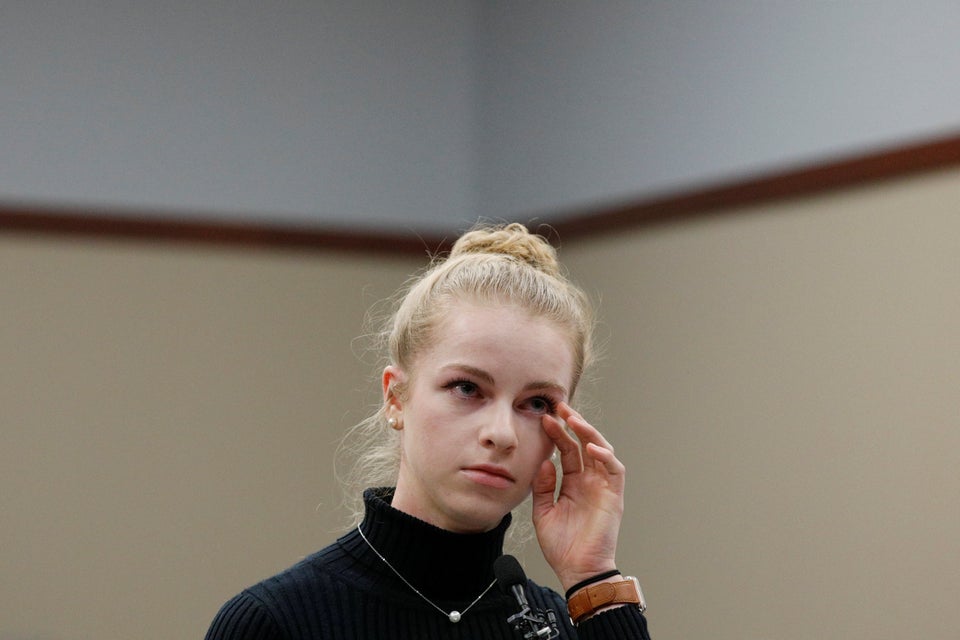 30 Photos Of Larry Nassar Survivors That Show The Rage And Resilience Of Women Huffpost Women 7588