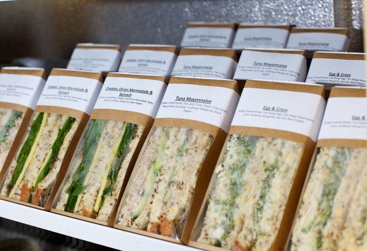 Ready-made sandwiches are worse for the environment than making your own at home. Bringing a packed lunch can reduce carbon emissions by half.