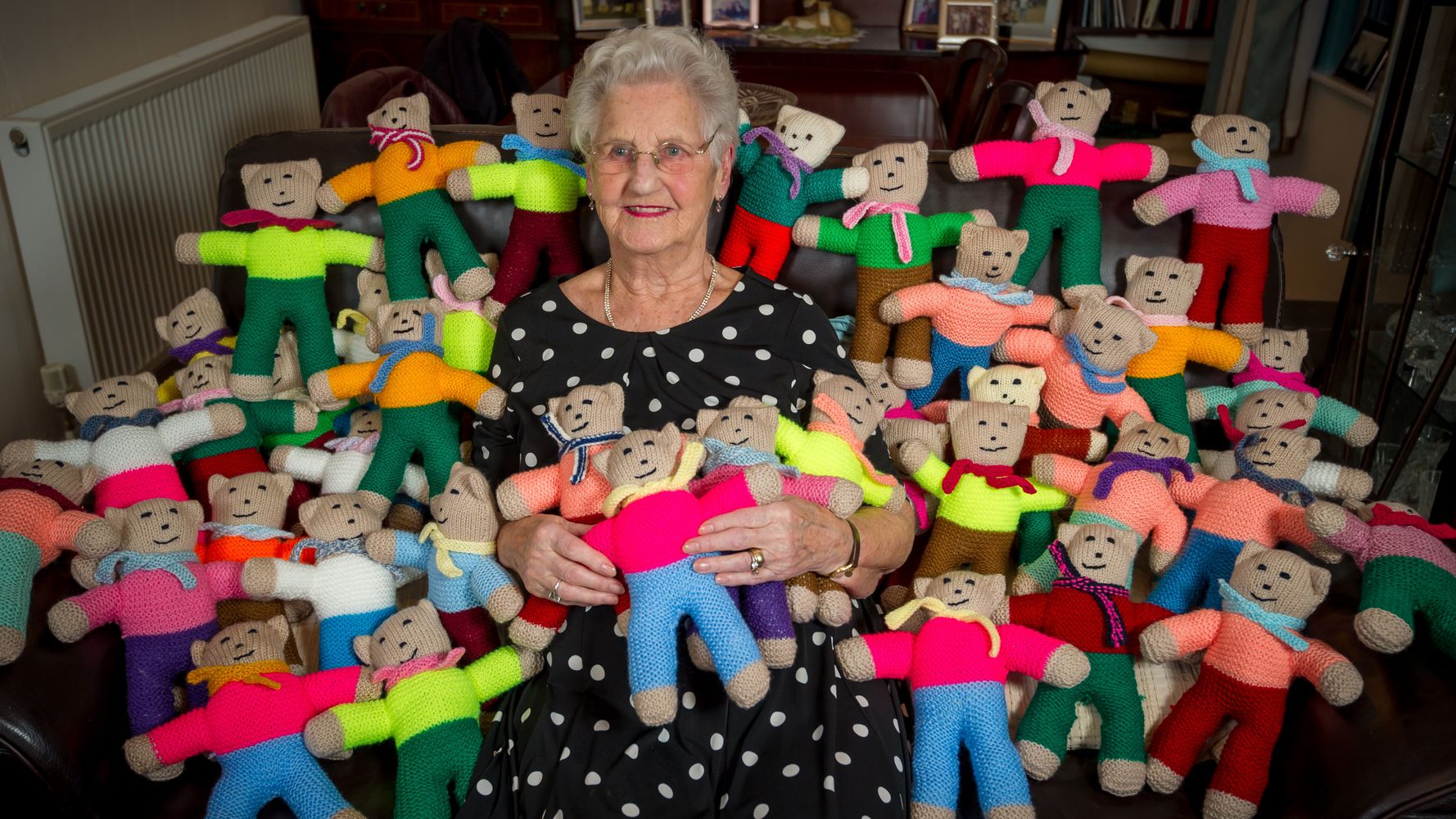 Heroic 91 Year Old Has Knitted More Than 8 000 Teddy Bears For Children Affected By Tragedy HuffPost UK Life