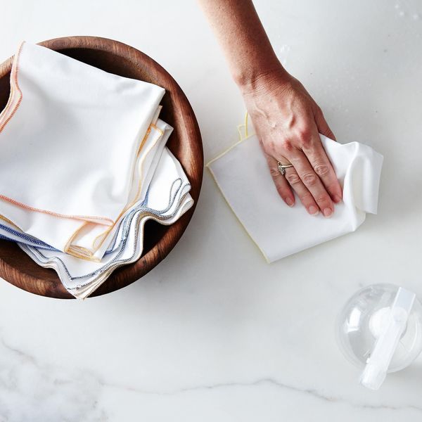 12 Sustainable Alternatives To Paper Towels Your Kitchen ...