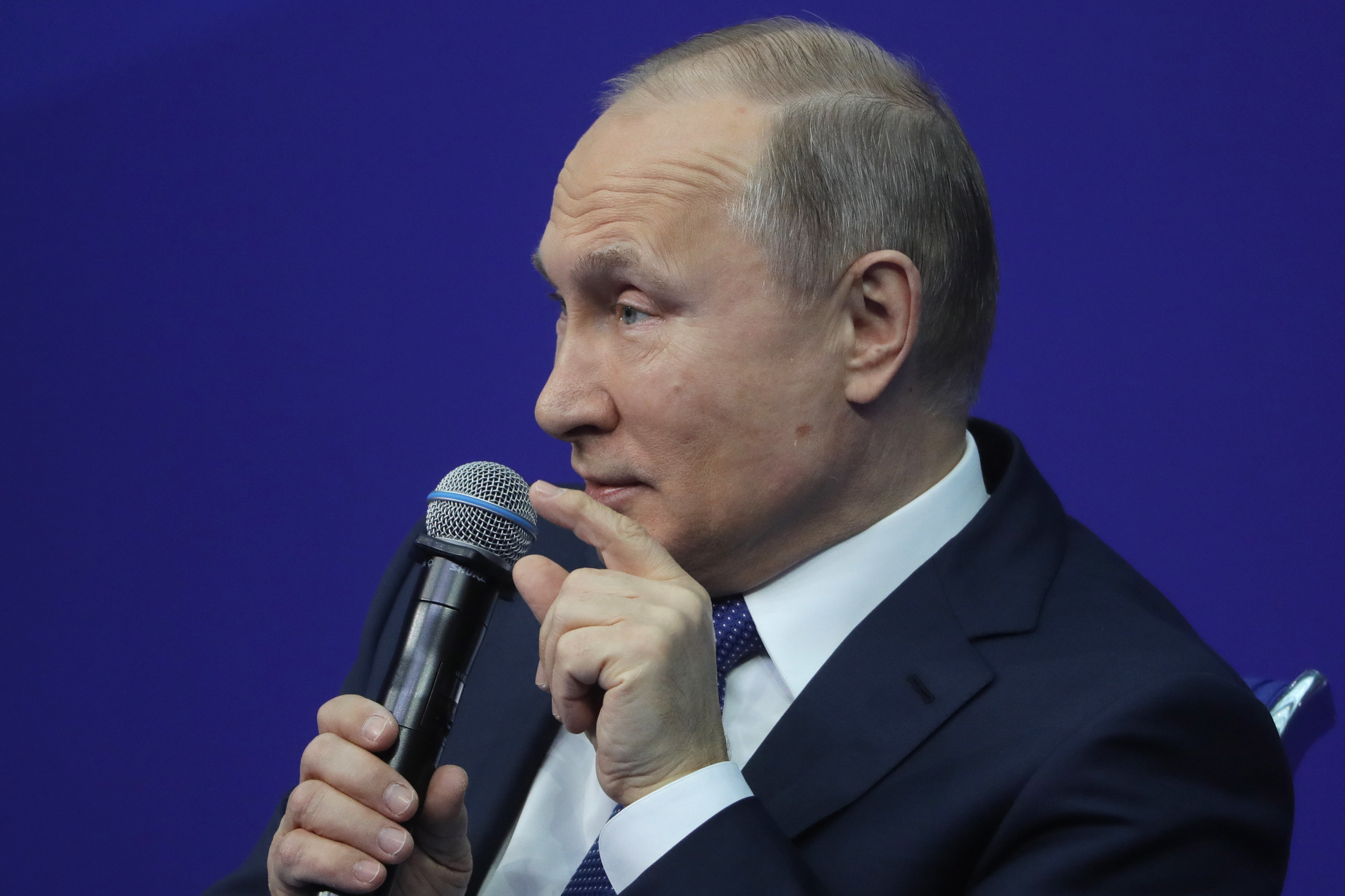 Putin: U.S. Release Of Oligarch List Is A Hostile Act | HuffPost