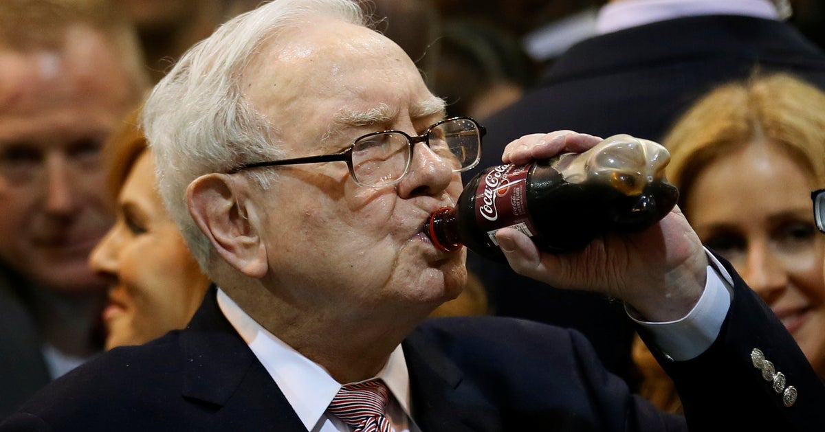Jeff Bezos, Warren Buffett and Jamie Dimon Vaguely Promise To Fix ...