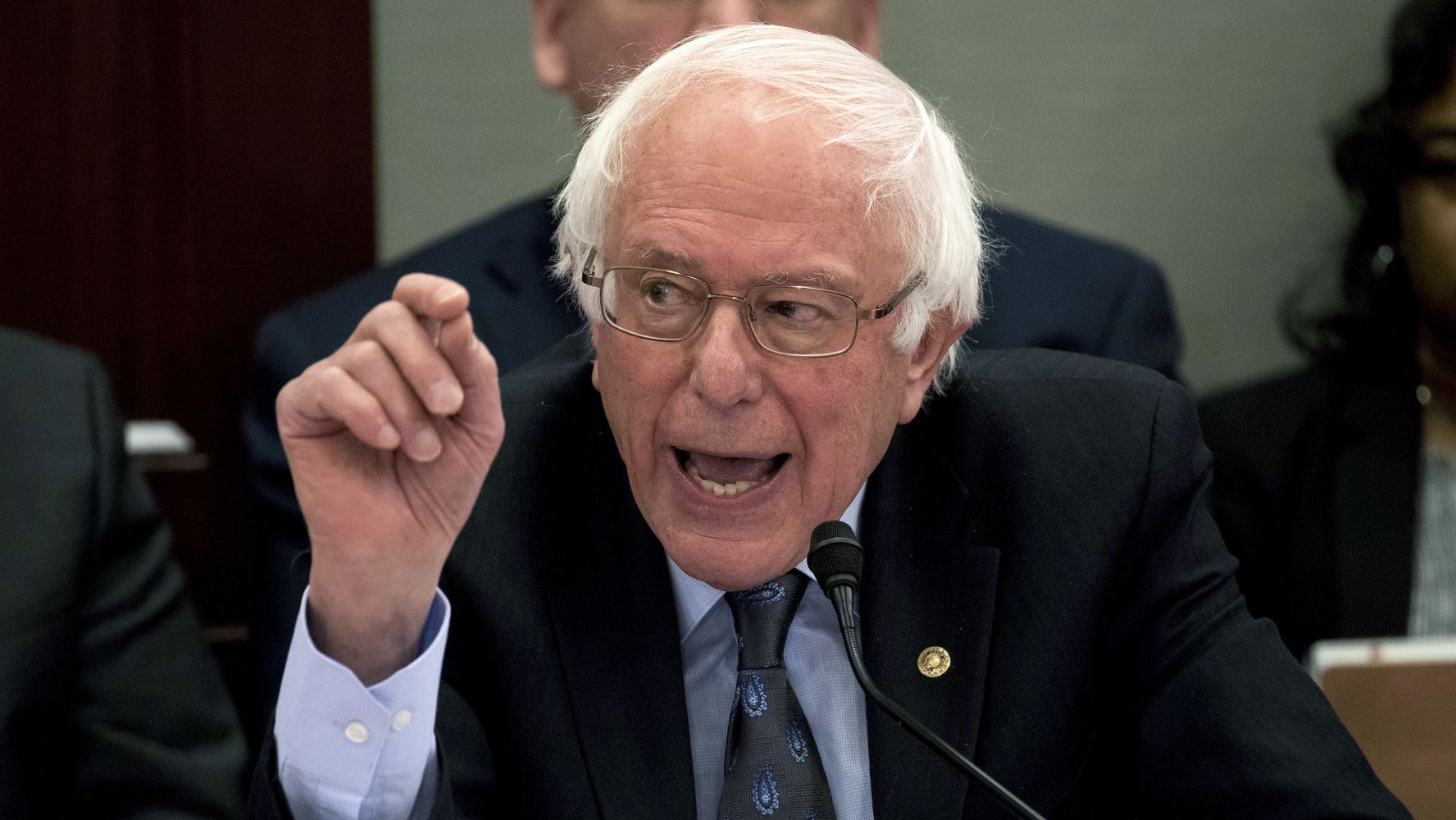 In Era Of Donald Trump Bernie Sanders Sees ‘the Beginning Of A Political Revolution Huffpost 