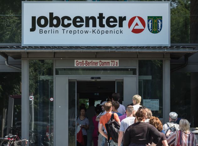 Gerade mal 16 von 1000 Langzeitarbeitslosen finden in Deutschland wieder einen Job.