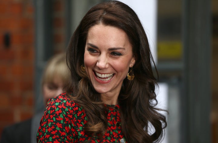 Among products Kate's stylist turns to for her trademark locks are drugstore brands like <a href="https://www.amazon.com/LOr%C3%83%C2%A9al-Paris-Elnett-Hairspray-Packaging/dp/B001DJ2USM?tag=thehuffingtop-20&th=1&ascsubtag=5a733e20e4b06ee97af06891%2C-1%2C-1%2Cd%2C0%2C0%2Chp-fil-am%3D0%2C0%3A0%2C0%2C0%2C0" target="_blank" role="link" data-amazon-link="true" class=" js-entry-link cet-external-link" data-vars-item-name="L’Oréal’s $11 extra strong hairspray" data-vars-item-type="text" data-vars-unit-name="5a733e20e4b06ee97af06891" data-vars-unit-type="buzz_body" data-vars-target-content-id="https://www.amazon.com/LOr%C3%83%C2%A9al-Paris-Elnett-Hairspray-Packaging/dp/B001DJ2USM?tag=thehuffingtop-20&th=1&ascsubtag=5a733e20e4b06ee97af06891%2C-1%2C-1%2Cd%2C0%2C0%2Chp-fil-am%3D0%2C0%3A0%2C0%2C0%2C0" data-vars-target-content-type="url" data-vars-type="web_external_link" data-vars-subunit-name="article_body" data-vars-subunit-type="component" data-vars-position-in-subunit="0">L’Oréal’s $11 extra strong hairspray</a> and <a href="https://www.sephora.com/product/creme-with-silk-groom-P422254" target="_blank" role="link" class=" js-entry-link cet-external-link" data-vars-item-name="Kiehl’s $16 Creme With Silk Groom" data-vars-item-type="text" data-vars-unit-name="5a733e20e4b06ee97af06891" data-vars-unit-type="buzz_body" data-vars-target-content-id="https://www.sephora.com/product/creme-with-silk-groom-P422254" data-vars-target-content-type="url" data-vars-type="web_external_link" data-vars-subunit-name="article_body" data-vars-subunit-type="component" data-vars-position-in-subunit="1">Kiehl’s $16 Creme With Silk Groom</a>.