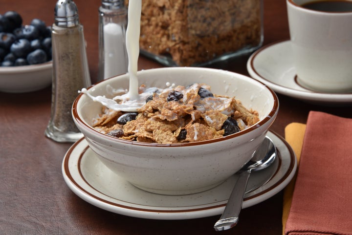 Fiber-rich cereal is a go-to for many nutritionists. 