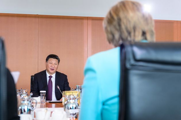 Chinas Staatschef Xi Jinping im Gespräch mit Angela Merkel in Berlin