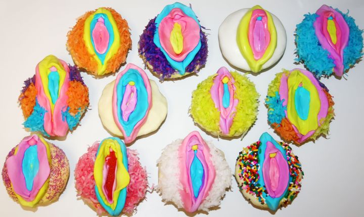 Vagina-themed cookies.