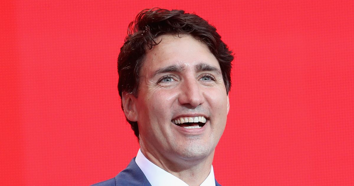 Justin Trudeau Mocked For Telling Woman To Say Peoplekind Instead Of Mankind Huffpost Uk News 4109