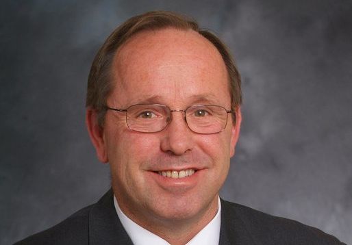 Several women have accused Oregon state Sen. Jeff Kruse (R) of groping them. 