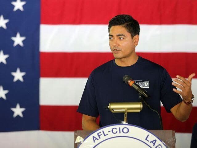 Democrat Aftab Pureval, Hamilton County clerk of courts, is challenging Rep. Steve Chabot (R-Ohio) in Ohio's 1st district.