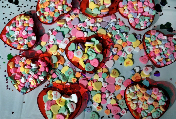 Who remembers Brach's tiny conversation hearts that was similar to these?  They would've been around in 90's, thru the mid 2000's? : r/nostalgia