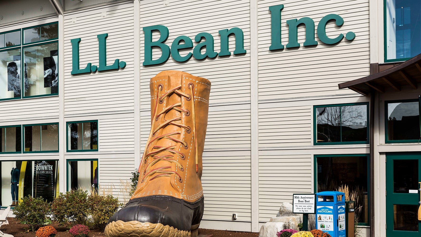 L L Bean Changes 100 Year Old Return Policy To Combat Abuse Of It