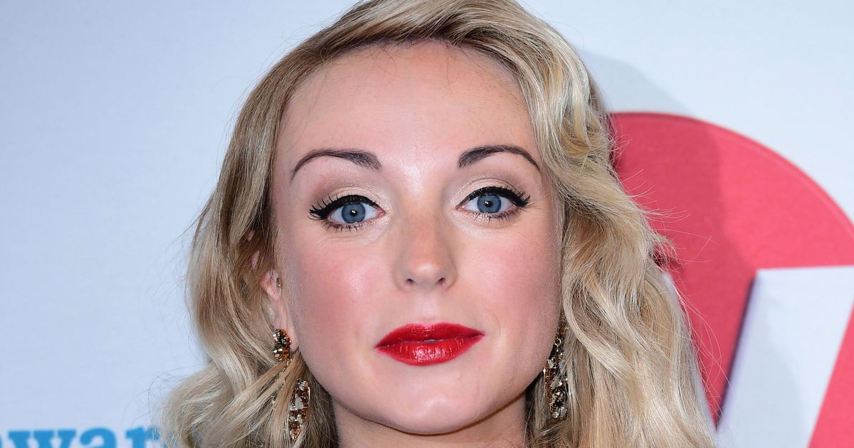 'Call The Midwife' Actor Helen George Claps Back At Body Shamers Who ...