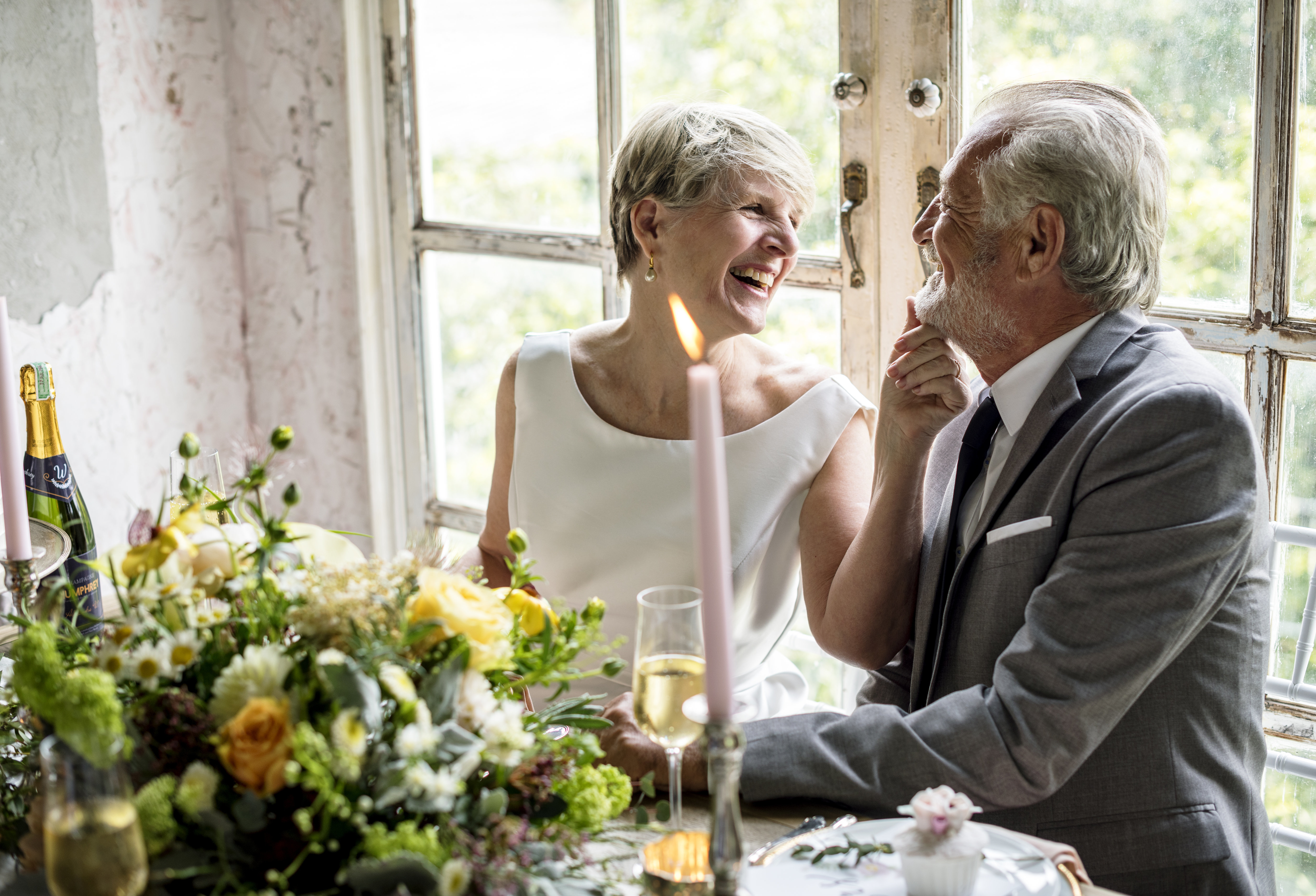 gift ideas for second marriage older couple