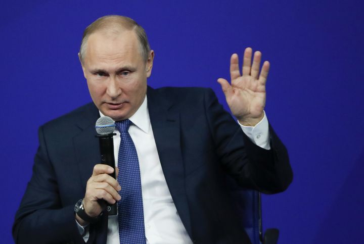 Russian President Vladimir Putin had a close connection with Ksenia Sobchak's father.