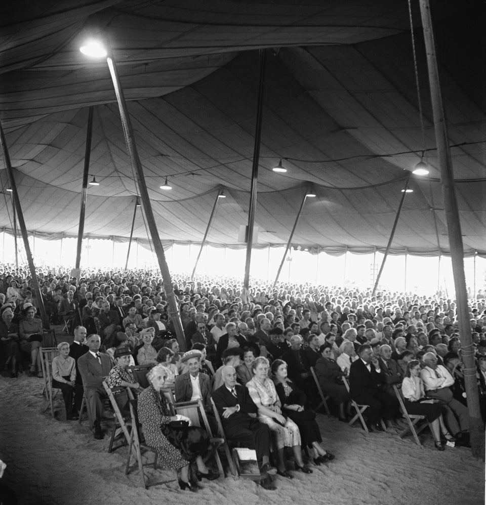 Photos Of Billy Graham Through The Years Show How He Became 'America's ...