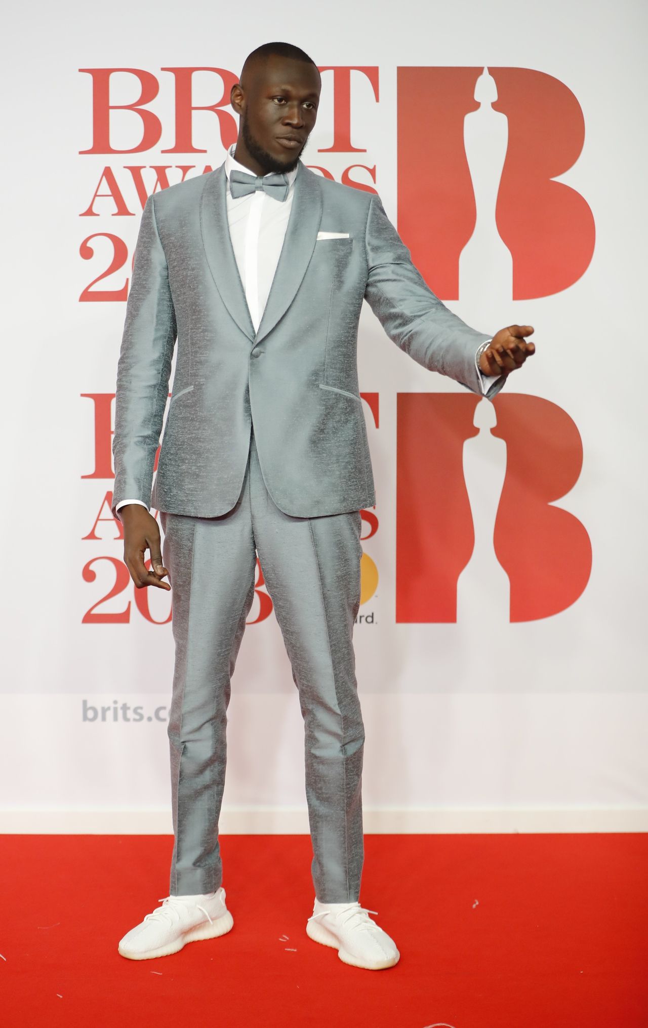 Brit Awards 2018: Millie Bobby Brown, Kylie Minogue And Stormzy Led the  Best Dressed On The Red Carpet