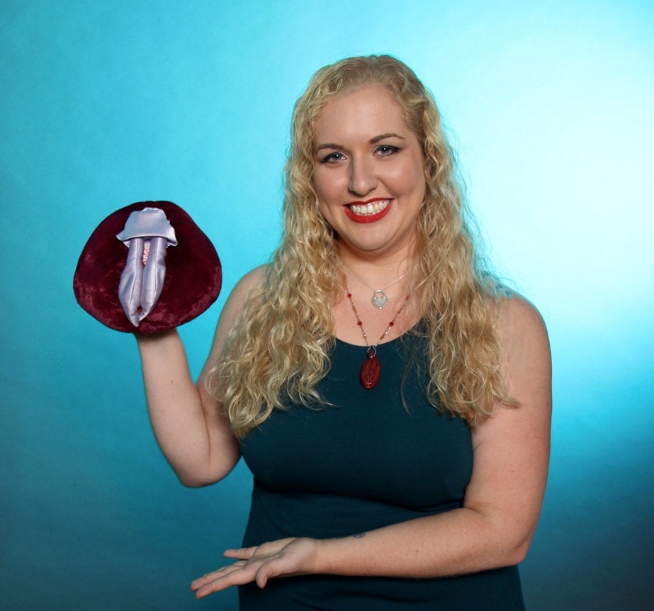 Ashley Manta founded Cannasexual in late 2014 after a decade of experience in sex education.