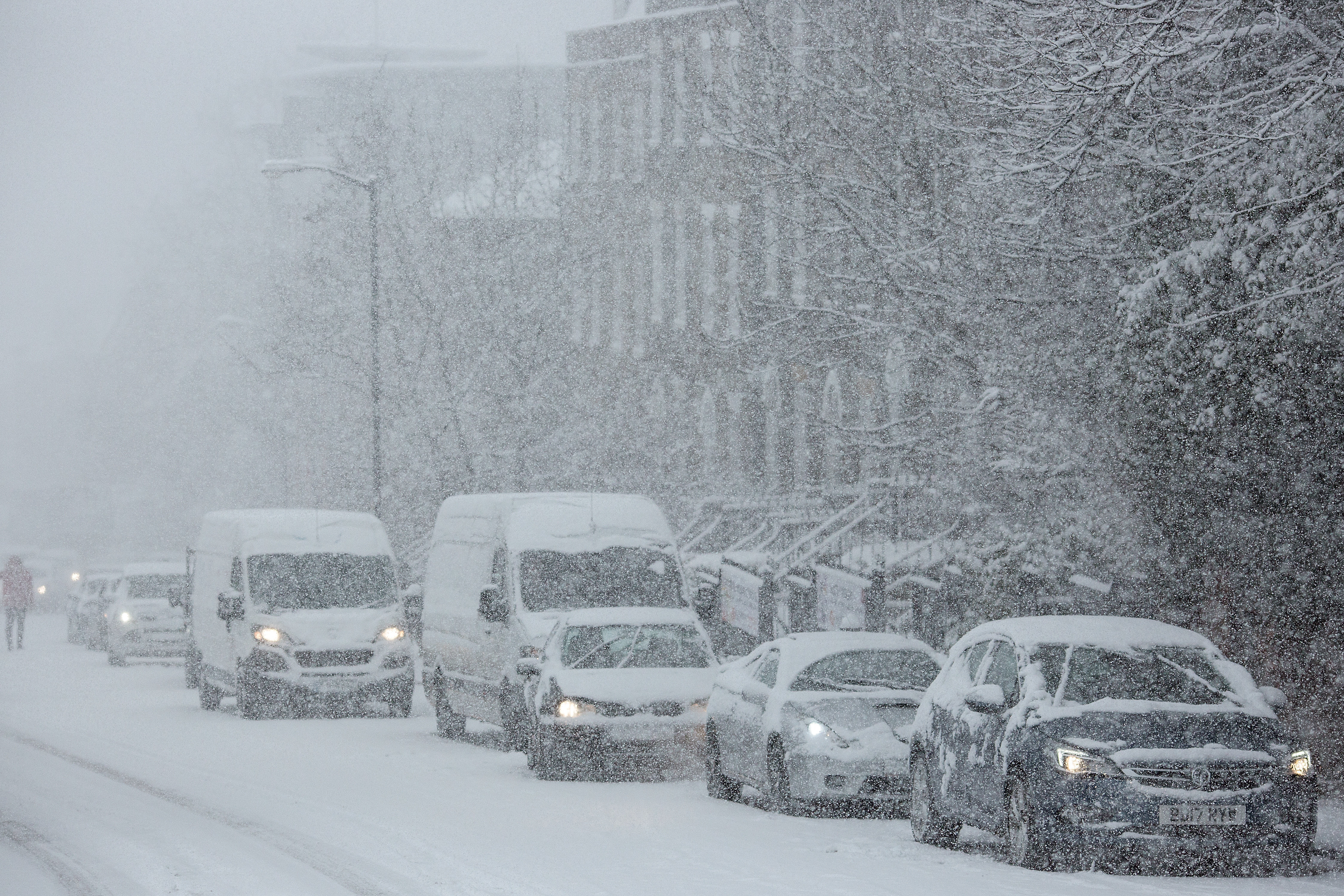 <strong>Traffic struggles up a hill in Rochester&nbsp;</strong>