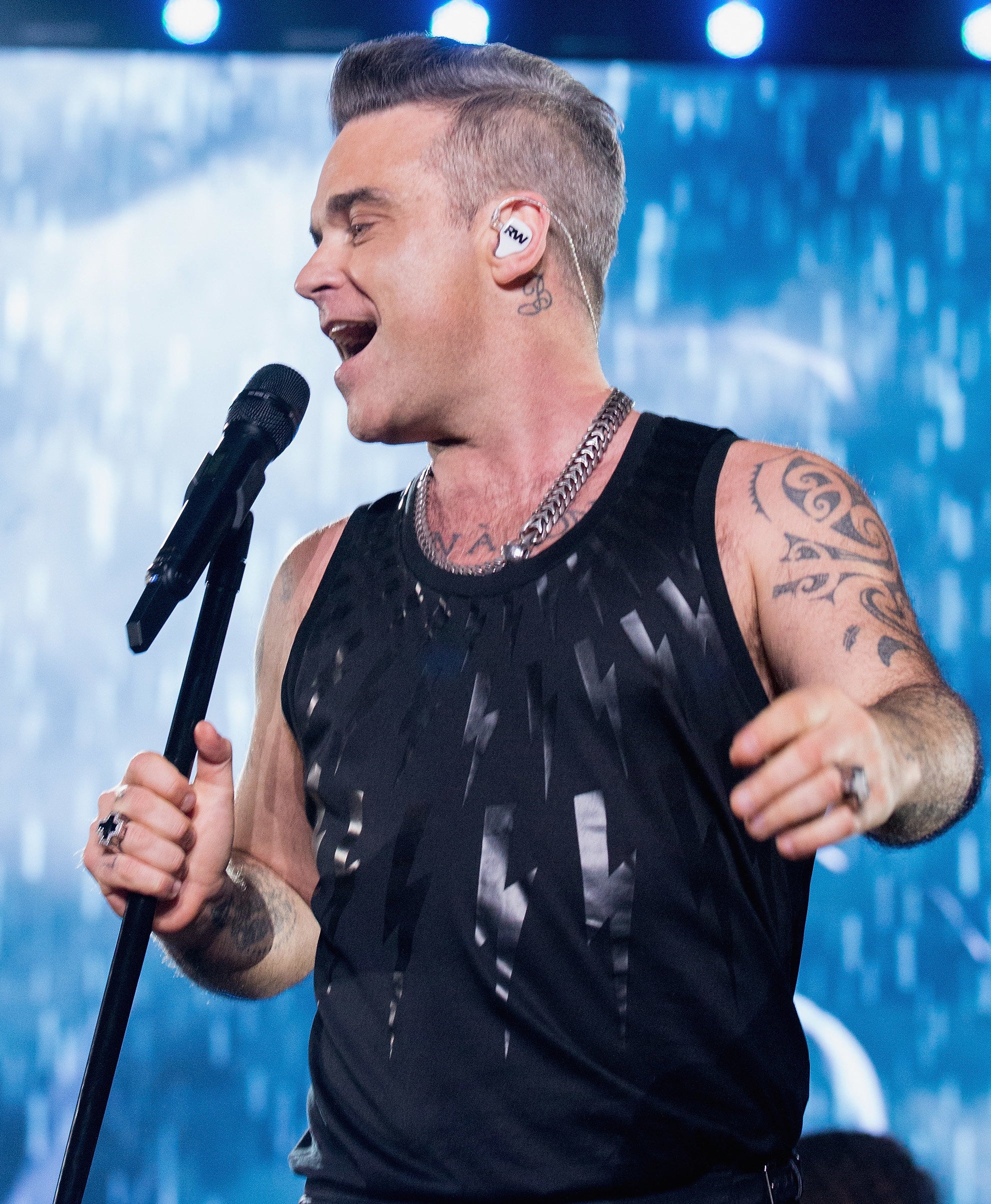 <strong>Robbie on stage in Auckland last month&nbsp;</strong>