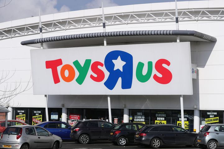 Toys R Us goes into administration, putting 3,200 jobs at risk.