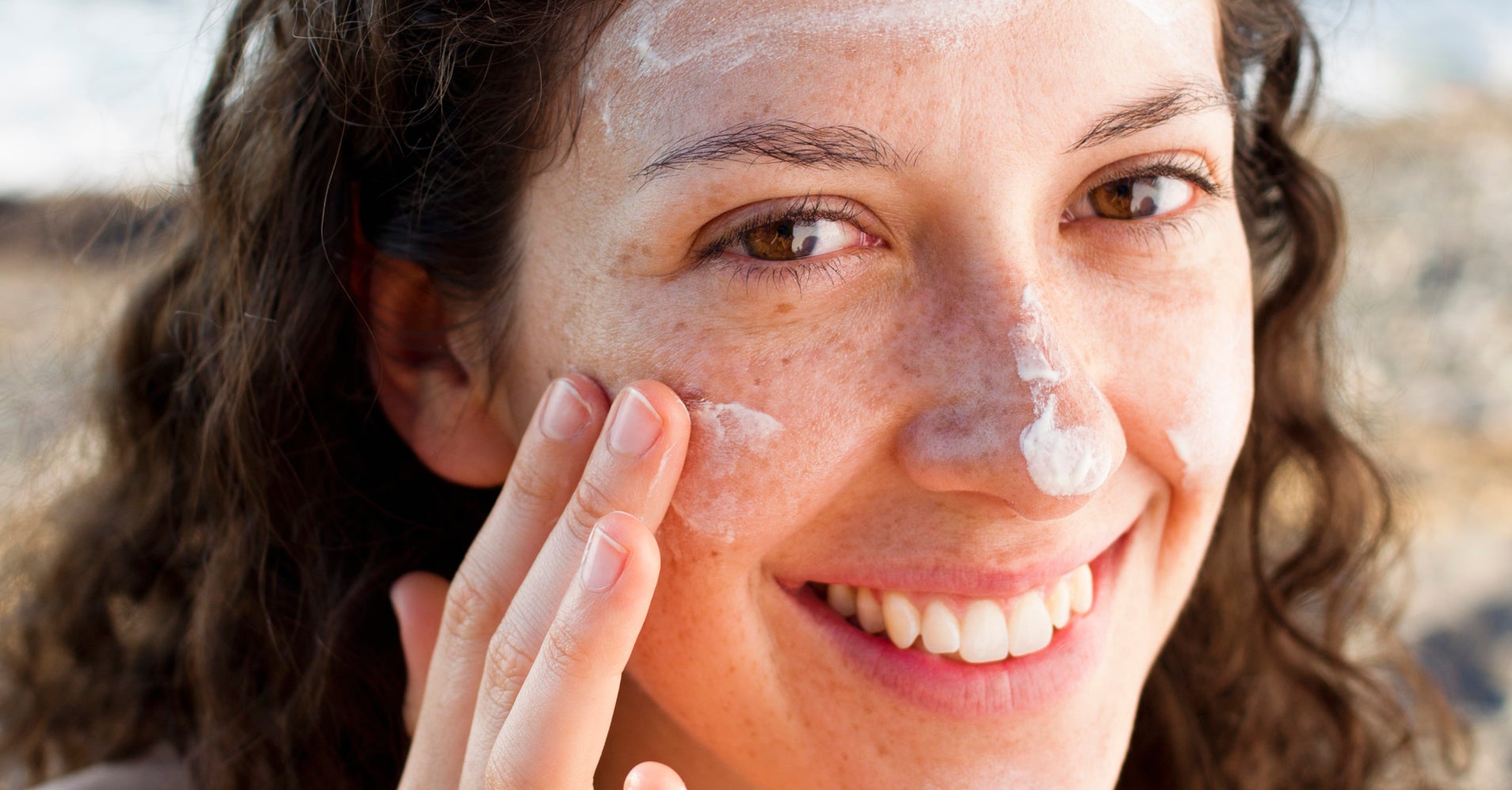 Can I Use Face Oil Before Sunscreen Can I Use Face Oil Before Sunscreen
