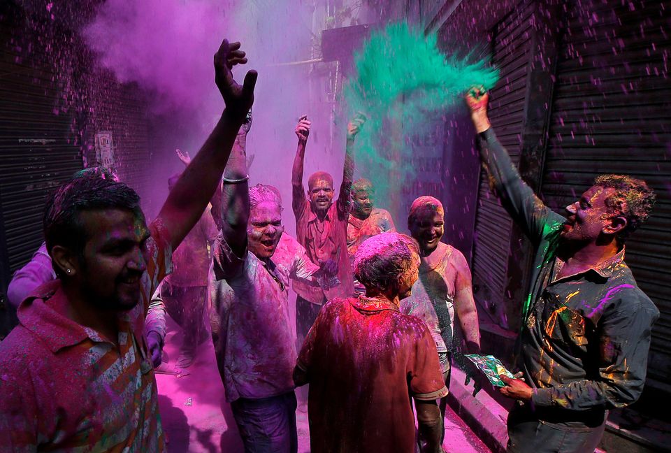 How To Celebrate Holi Festival 2018 The Best Images From Around The World Huffpost Uk Life