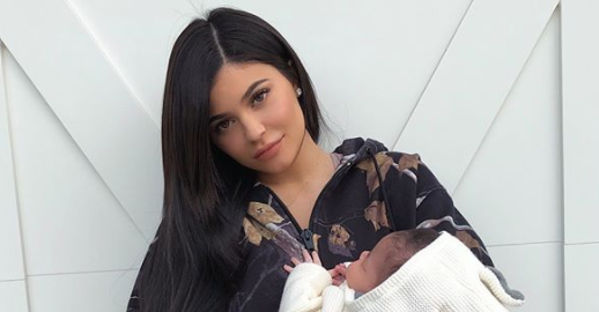 Kylie Jenner Revealed All The Pregnancy Details You've Been Dying To