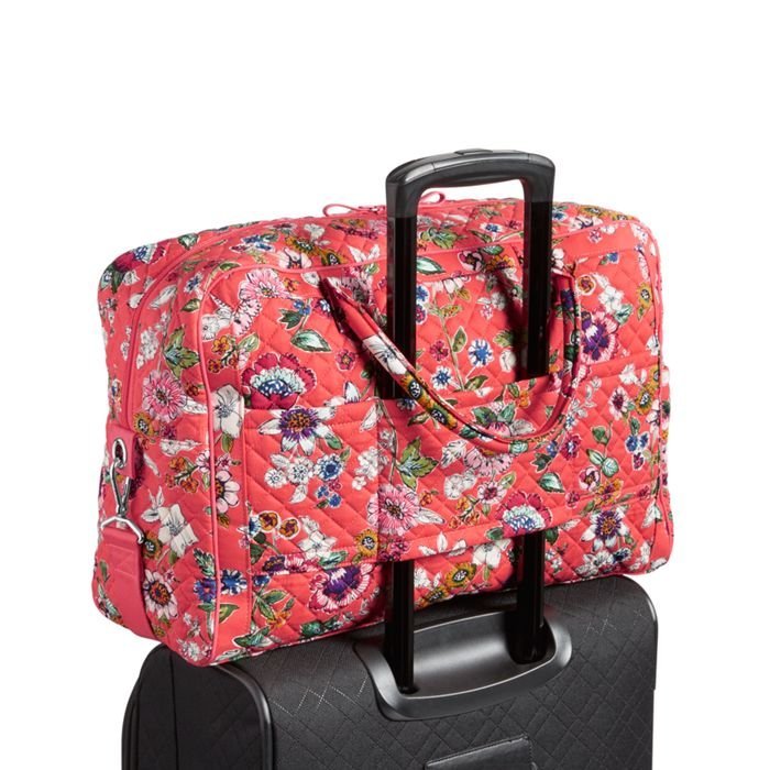 vera bradley carry on tote