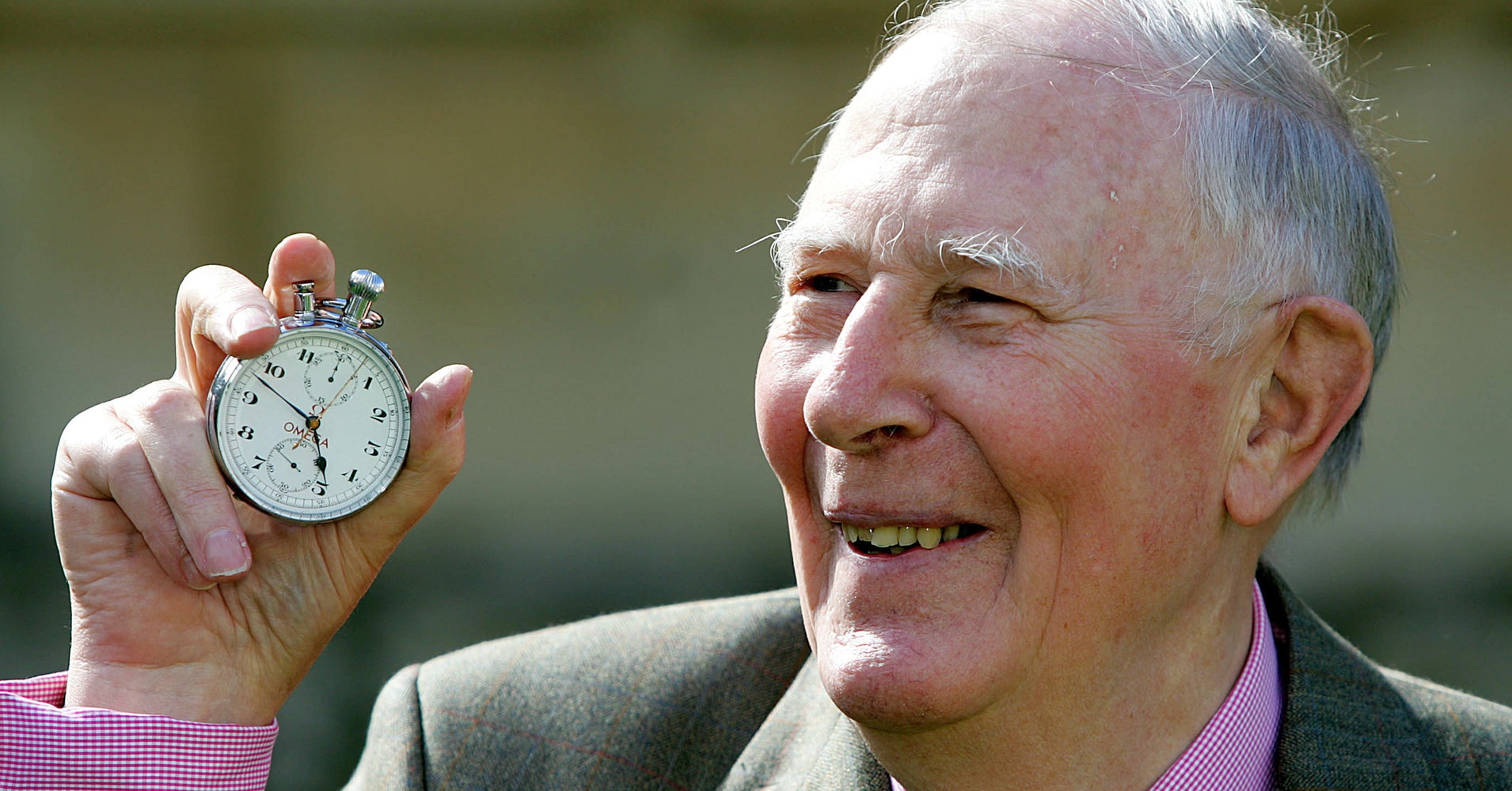 Roger Bannister, First Man To Run Mile In Under 4 Minutes, Dies At 88 ... Roger Bannister Roger Bannister, First Man To Run Mile In Under 4 Minutes, Dies At 88 ...