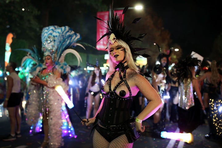 The Dazzling Color Glitter And Floats From Sydneys Gay And Lesbian Mardi Gras Huffpost 