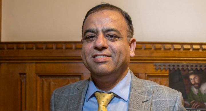<strong>A suspicious package was sent to Labour MP Mohammad Yasin on Monday</strong>