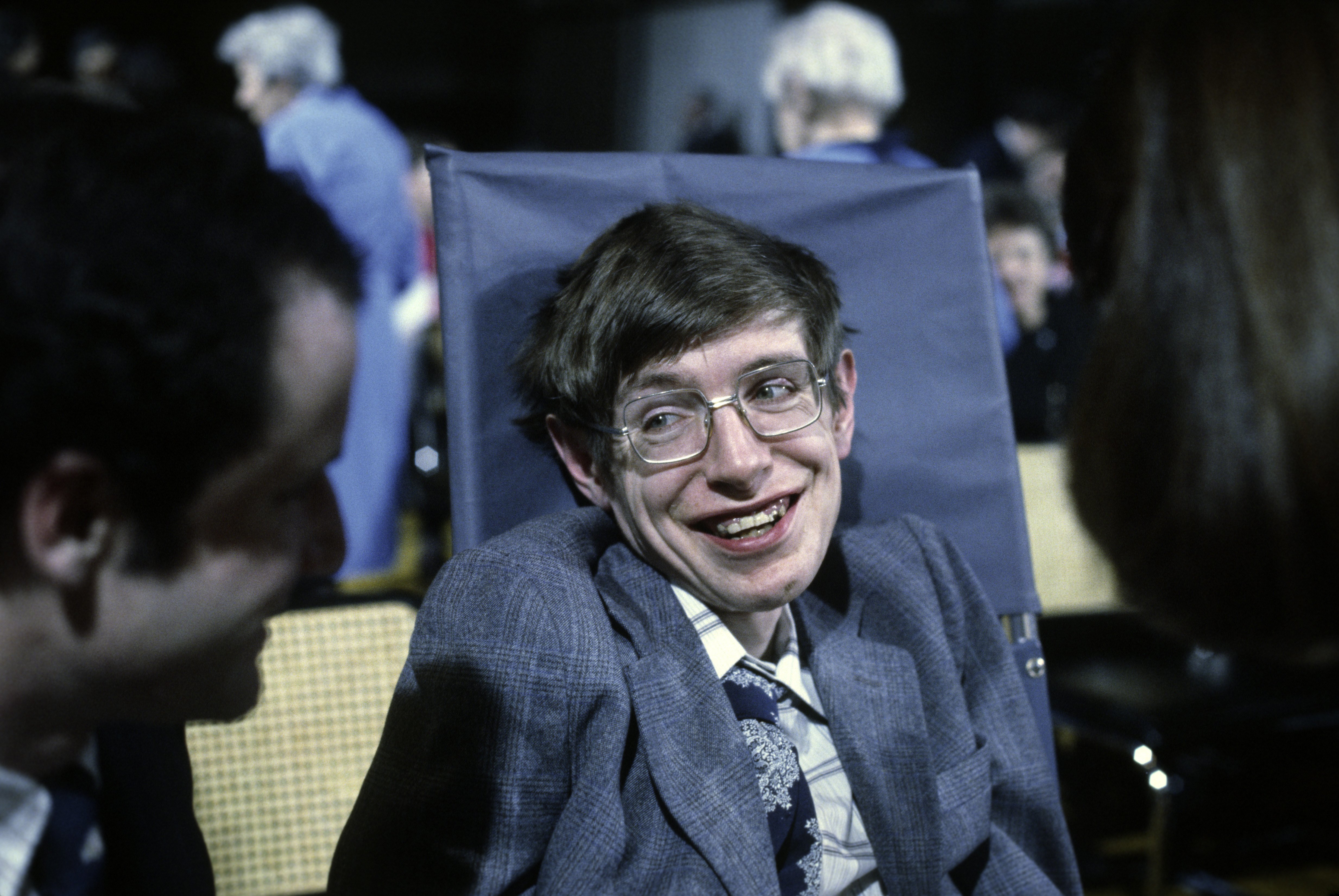 Stephen Hawking Dead: Renowned Scientist, Dies Aged 76 | HuffPost UK News