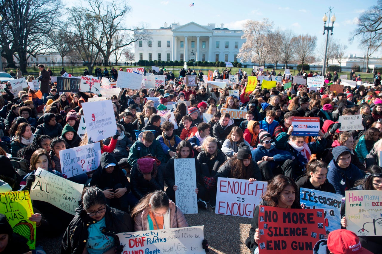 These Photos Show The Strength Of Students As They Protest Gun Violence ...