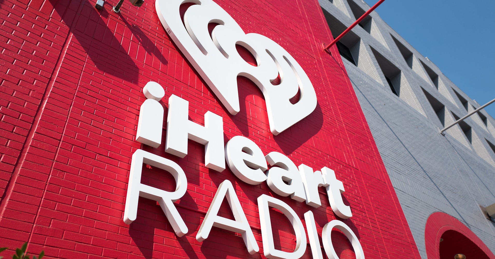 iHeartMedia Files For Chapter 11 Bankruptcy Protection HuffPost