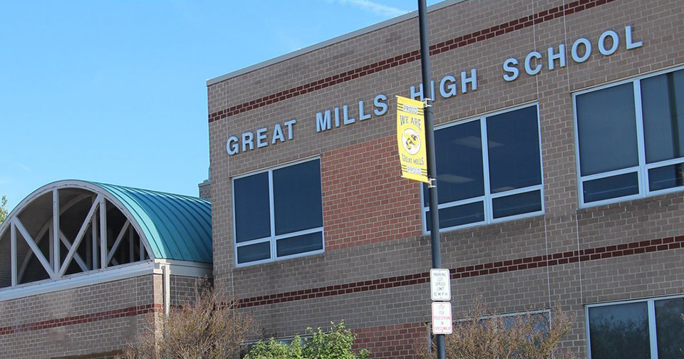 Shooting At Maryland High School Leaves 3 Injured | HuffPost