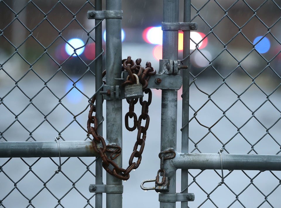 Shooting At Maryland High School Leaves 1 Dead, 2 Injured | HuffPost ...