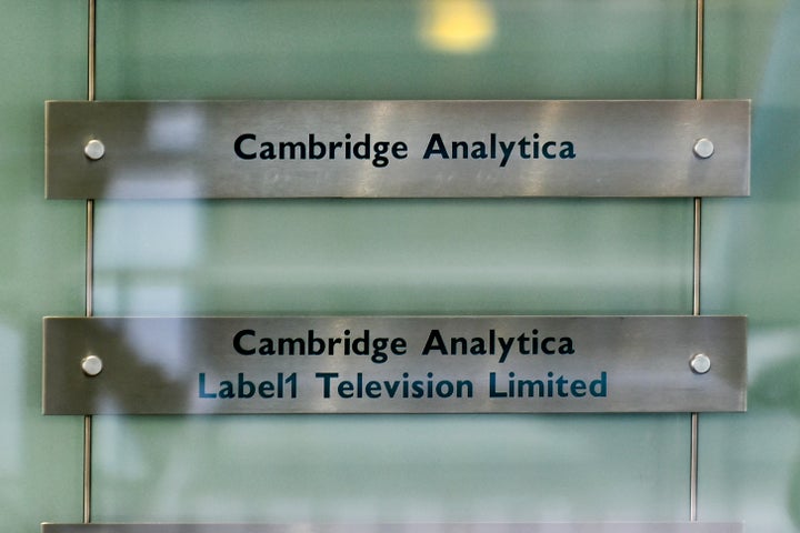  Cambridge Analytica's headquarters is located in London.