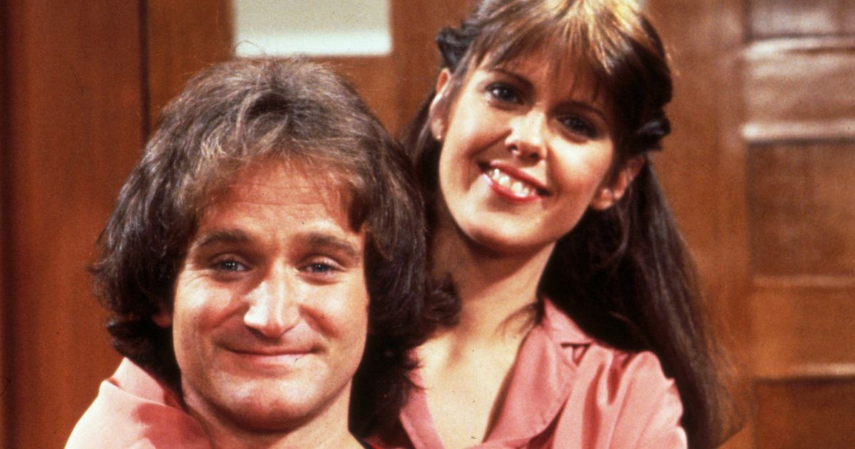 Robin Williams Co Star Pam Dawber Insists She Never Took Offence Over On Set Groping 0652