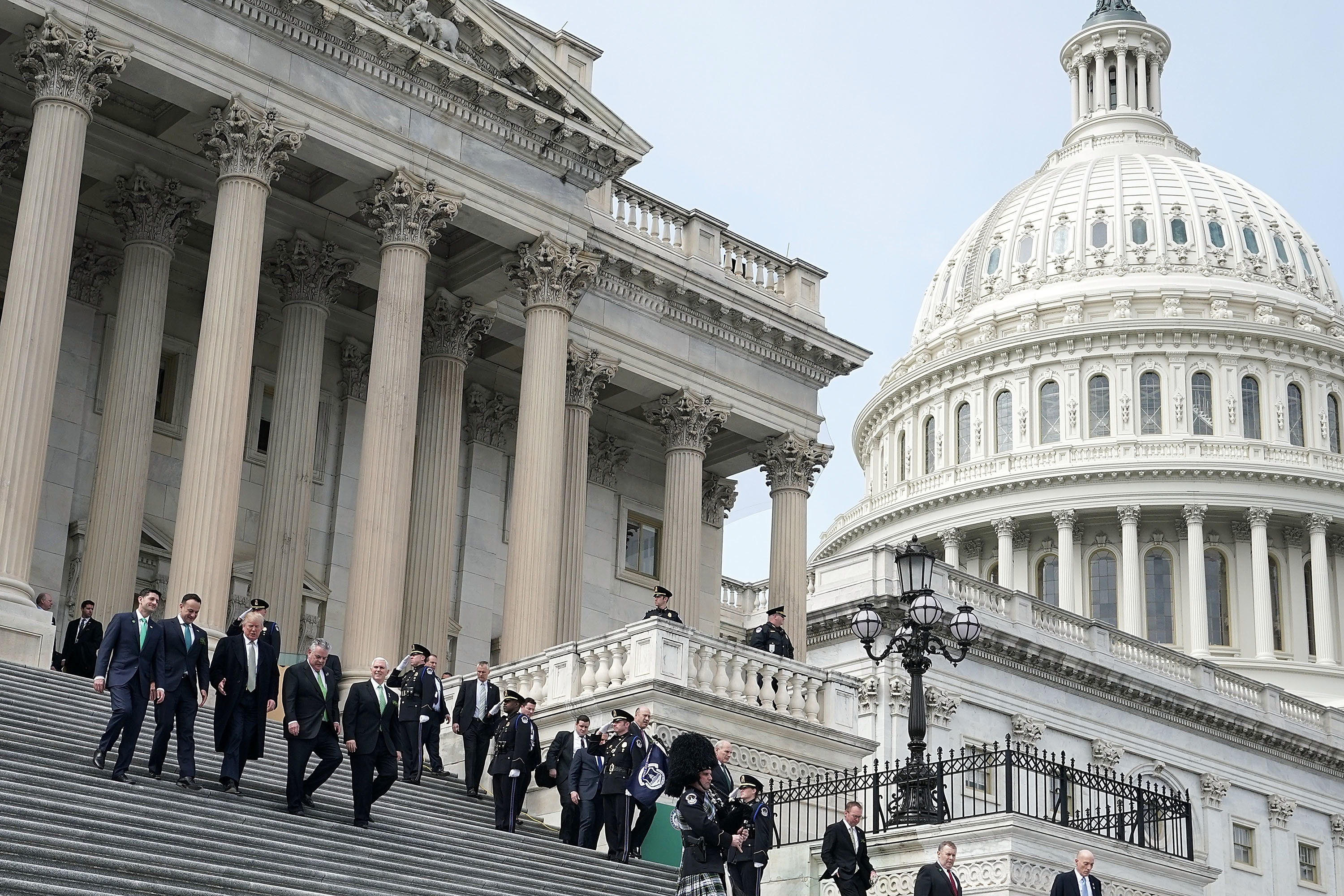 House Passes 2,232-Page Omnibus Spending Bill That No One Read | HuffPost