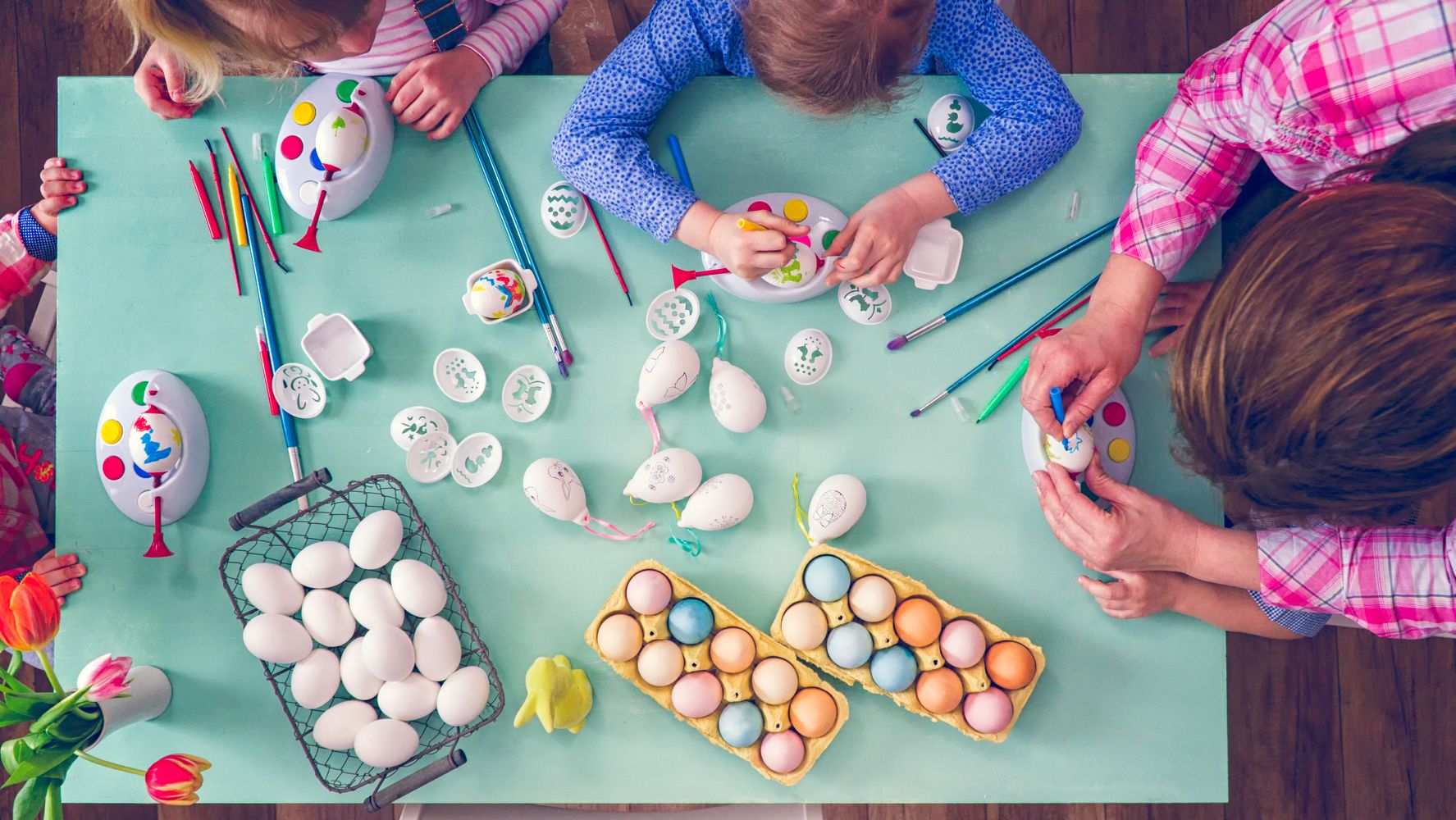 Easter Crafts With Kids How To Dye And Decorate Easter Eggs Huffpost Uk Parents