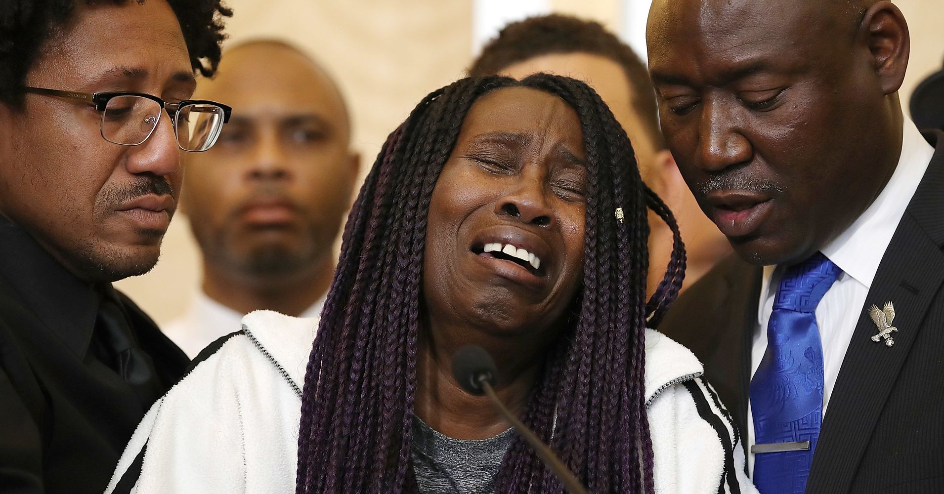 Stephon Clark's Grandmother Speaks Out About His Death In Tearful ...