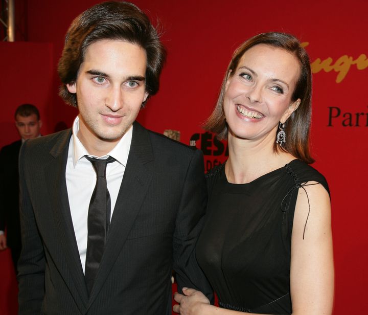 H Carole Bouquet με τον γιό της Dimitri σε παλαιότερη εκδήλωση.