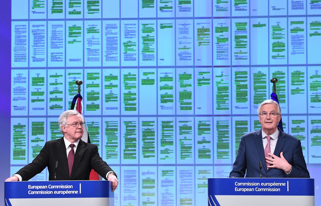 David Davis and EU Brexit negotiatior Michel Barnier.